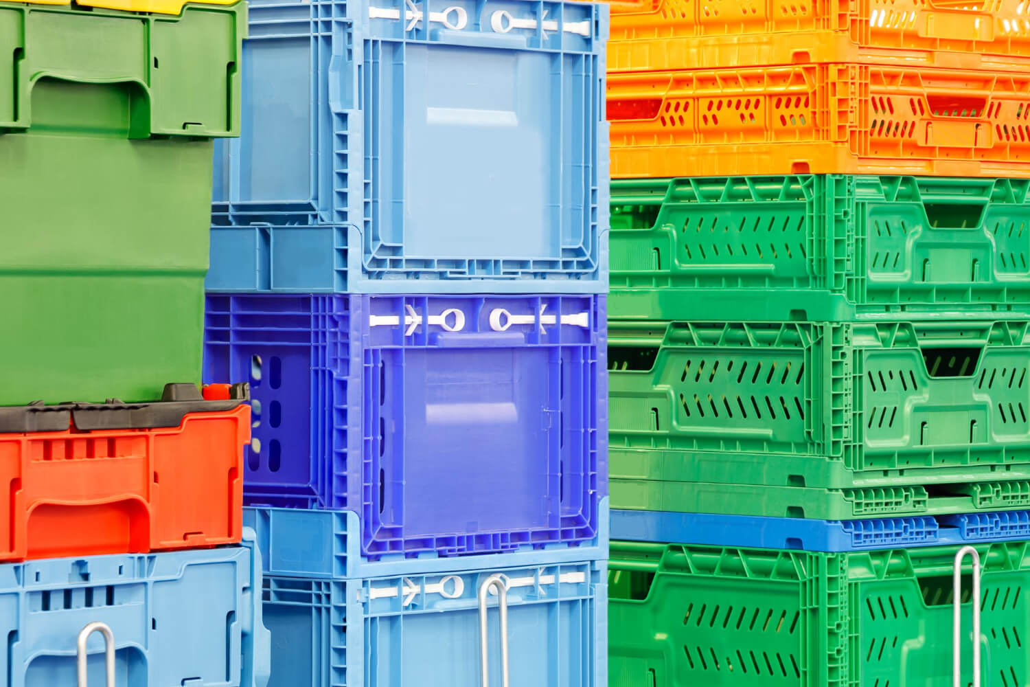 Utilizzo del contenitore per logistica in plastica riciclata